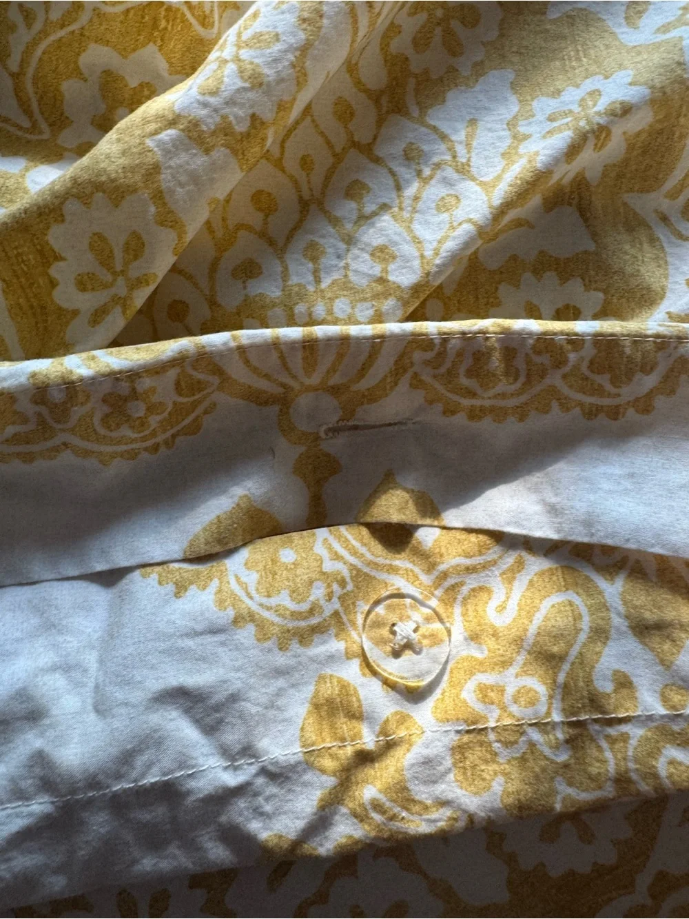 POTTERY BARN Lucianna Medallion Duvet Cover Full/Queen 92” x 88”~ Ivory Yellow